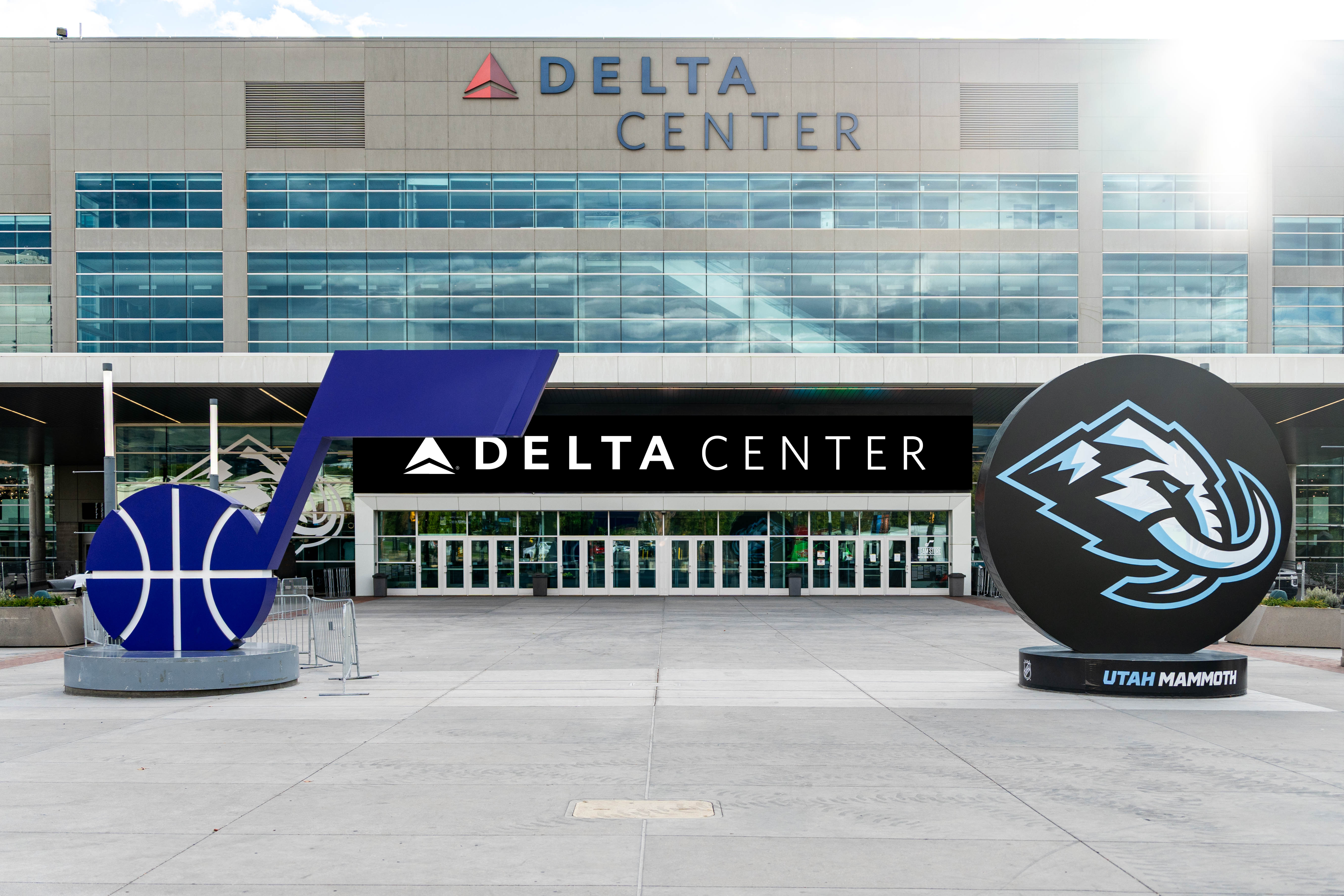 delta center exterior